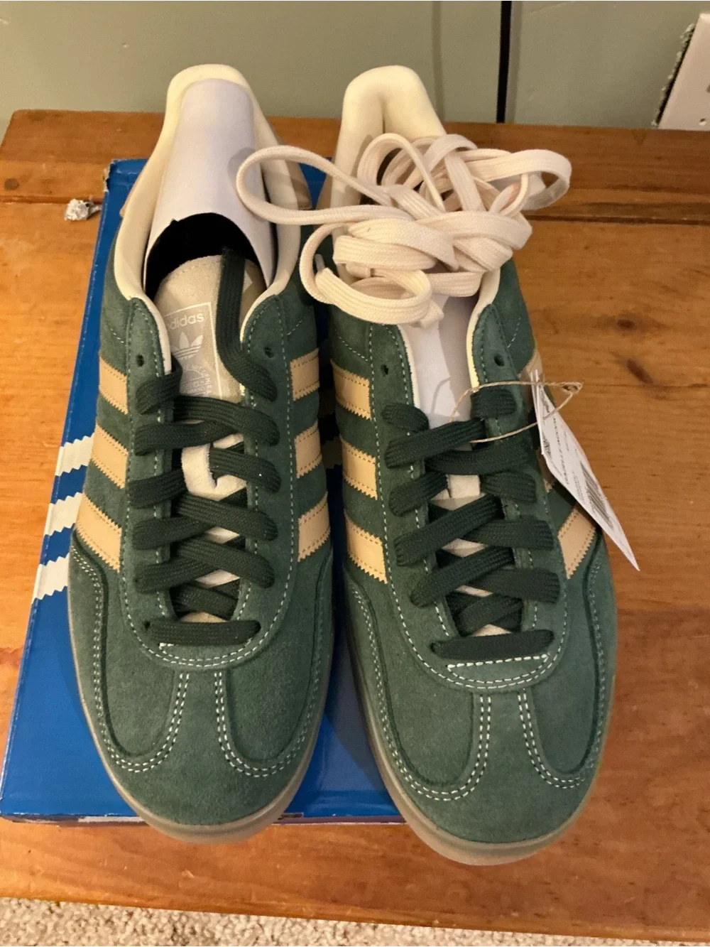 adidas gazelle indoor JH5402 Green Suede Sneakers mens 8.5 women’s 9.5